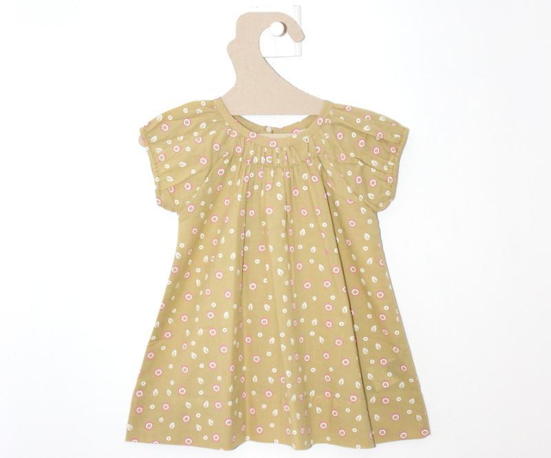 Robe Gold-Robe-Tale Me