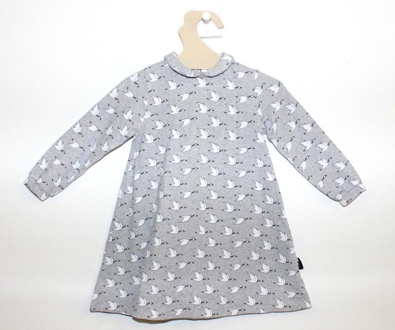 Robe Oies-Robe-Tale Me